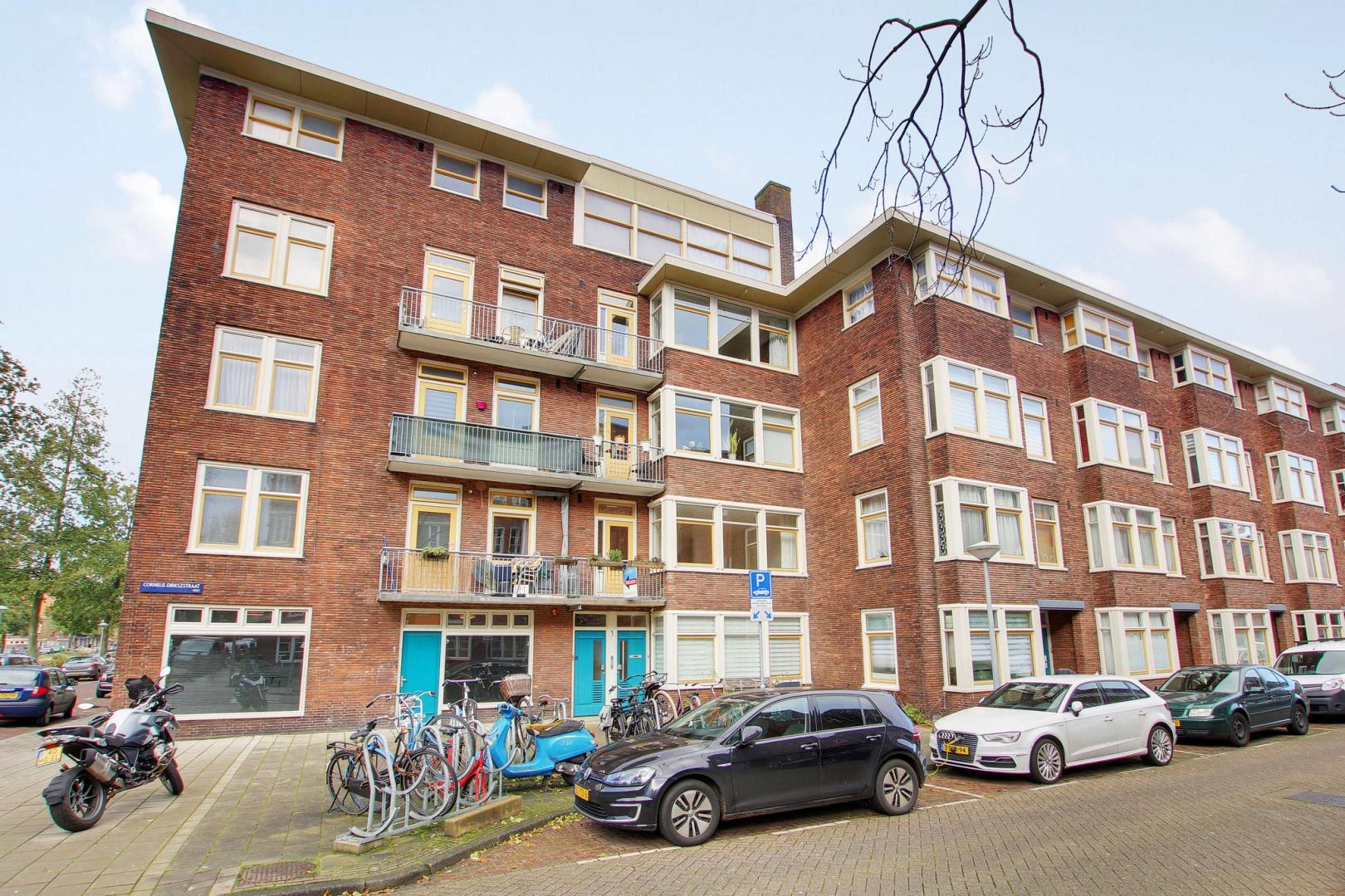 free-sector-houses for rent on Cornelis Dirkszstraat 3 1